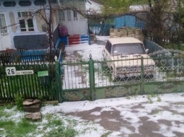 ''Я в шоке'': в Черновицкой области внезапно выпал снег. Фото