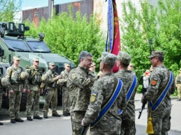 Президент присвоил почетные наименования трем армейским бригадам