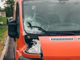 В Днепре водитель микроавтобуса насмерть сбил женщину