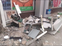 Под Харьковом прогремел взрыв: неизвестные ограбили банкомат