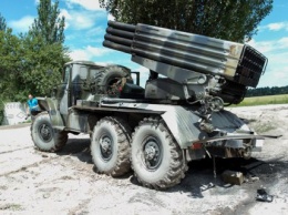 СЦКК зафискировал гаубицы, танки, минометы и "Грады" боевиков в районе Веденского, Донецка и Хрустального