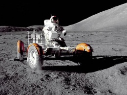 NASA реализует проект по возвращению астронавтов на Луну при поддержке 11 частных компаний