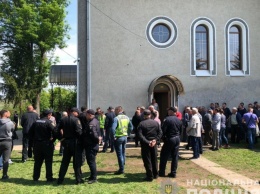 Церковный скандал из-за недвижимости случился на Буковине
