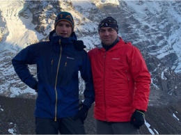 Украинский школьник в горах Непала спас новозеландского альпиниста