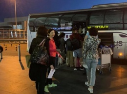Авиакомпания МАУ забыла автобус с пассажирами, которые собирались лететь из Борисполя в Одессу