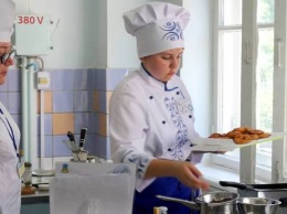На Днепропетровщине выбирают лучшего юного повара Украины