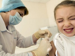 Верховный суд не нашел нарушения прав в запрете для ребенка без прививок ходить в детсад