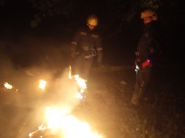 Брошенный окурок привел к токсичному пожару в Каховке