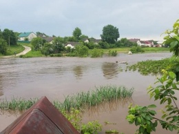 Тернопольщина из-за ливней ушла под воду: фото и видео стихии