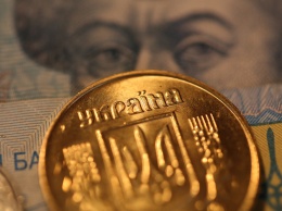 Гривна отыгрывается, доллар сдает позиции: новый курс валют от Нацбанка