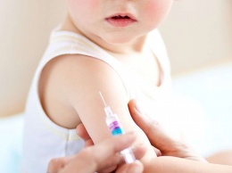 Вакцинация детей с тяжелыми болезнями: история маленького Никиты откроет украинцам глаза