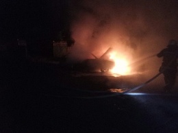 Спасатели Николаевщины ликвидировали пожары дома, автомобиля, открытых территорий, - ФОТО