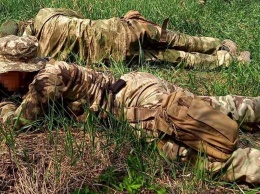 "Видишь врага - стреляй, без вариантов": войну на Донбассе показали глазами украинского снайпера