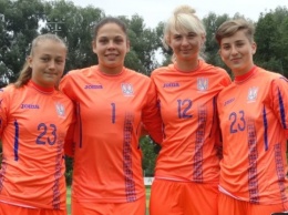 Женский футбол: 16 вратарей сборных Украины проведут УТС в Счастливом