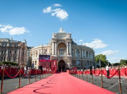 В честь 100-летия киностудии им. А. Довженко на фестивале в Одессе покажут фильмы-легенды