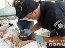 Рекордное количество маковой соломки и зерен мака обнаружили в Одесской области (ФОТО)