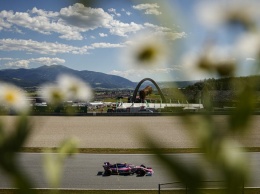 В Формуле-1 пилоты "Мерседес" и "Ред Булл" попали в жуткие аварии на свободной практике Гран-При Австрии