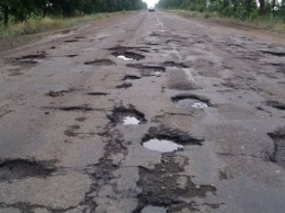 Чиновнику Службы автомобильных дорог Киевской области сообщили о подозрении в растрате 700 тысяч гривен бюджетных средств