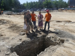 Специалисты предлагают сохранить археологические находки под Соборной площадью (ФОТО)