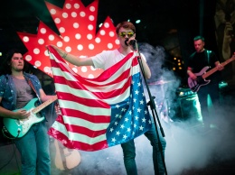 Американский футбол и чирлидеры! В Киеве прошла звездная вечеринка в американском стиле