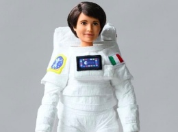 Кукла Барби стала астронавткой