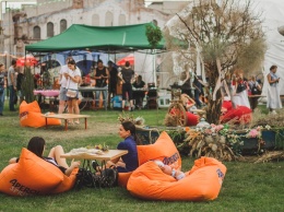 В Харькове состоялся фестиваль флористики и ремесел Ивана Купала (фото)