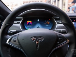 Бывший сотрудник Tesla копировал исходный код автопилота в свой аккаунт в iCloud