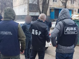 В Харькове полицейские требовали $ 7 000 с торговца наркотиками