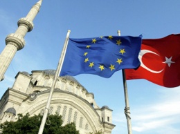 ЕС выделил дополнительно €127 миллионов на поддержку беженцев в Турции