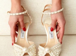 5 самых красивых свадебных коллекций обуви