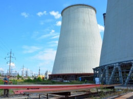 На ТЭЦ-6 впервые за 30 лет ремонтируют огромную 82-метровую башню