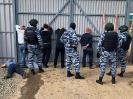 ФСБ пресекла деятельность подпольного алкогольного цеха в Свердловской области
