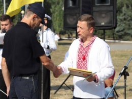 Военнослужащие Херсонщины получили награды по случаю Дня Флага Украины