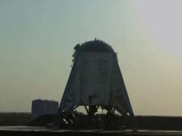 SpaceX не смогла поднять Starhopper на 150 метров, но попробует снова в ближайшие 24 часа