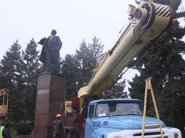 За долги. Бронзовый памятник Ленину продали как металлолом