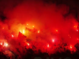 Фанаты польской Легии едва не сожгли стадион Рейнджерс