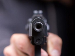 Во Львове вооруженный мужчина угрожал убить 10 человек