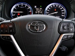 Toyota с Line разработали приложение автомобильной навигации
