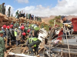 В Марокко в результате наводнения перевернулся автобус, 17 человек погибли
