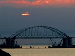 Помог ли Керченский мост Крыму: Итоги турсезона на полуострове