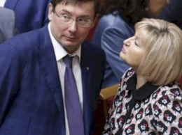 Супруга Луценко ошеломила внешностью на отдыхе: "Баба Яга после пластики"