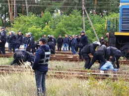 Силовой штурм блокировщиков российского угля на Львовщине: всех задержанных отпустили