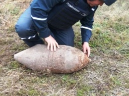 В Криворожском районе нашли 100-килограммовую старую бомбу