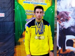Харьковчанин завоевал четыре золотые медали на чемпионате Украины по гиревому спорту