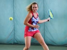 Снигур выйшла в четвертьфинал турнира ITF в Великобритании