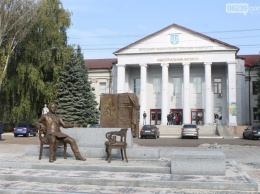 В Покровске состоится торжественное открытие скульптурной композиции Шевченко