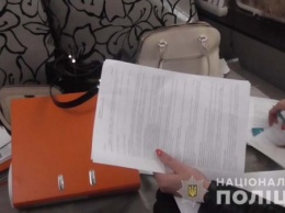 На Днепропетровщине полицейские разоблачили мошенническую схему рейдерских захватов