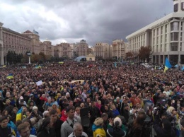 Главное за воскресенье, 6 октября: протесты на Майдане, новый пенсионный возраст, смерть Заворотнюк, заснеженная Украина и свадьба Круг