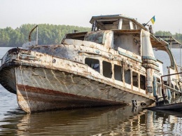 Украинское Дунайское пароходство несет огромные потери из-за обмеления Килийского рукава Дуная - эксперт