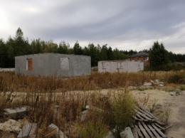 Киев второй раз объявил тендер на строительство дач для переселенцев Русановских садов